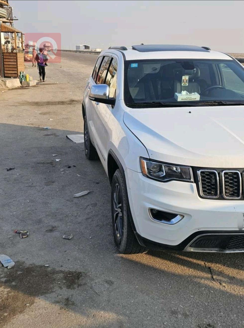 جيب جراند شيروكي